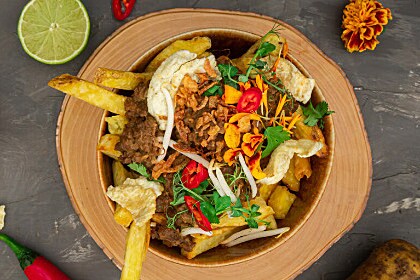 Loaded fries rendang pulled oats